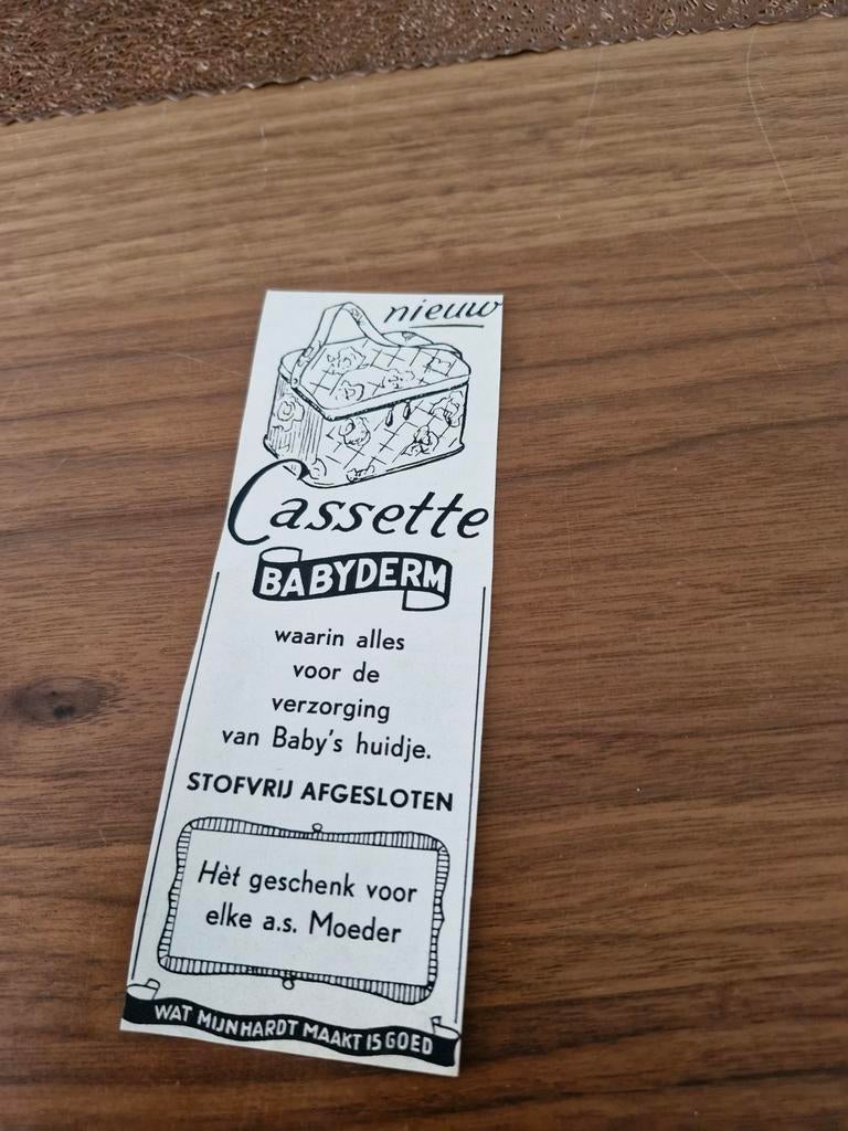 027 Vintage Babyderm Cassette Reclame, Verzamelen, Tijdschriften, Kranten en Knipsels, Ophalen of Verzenden, 1940 tot 1960