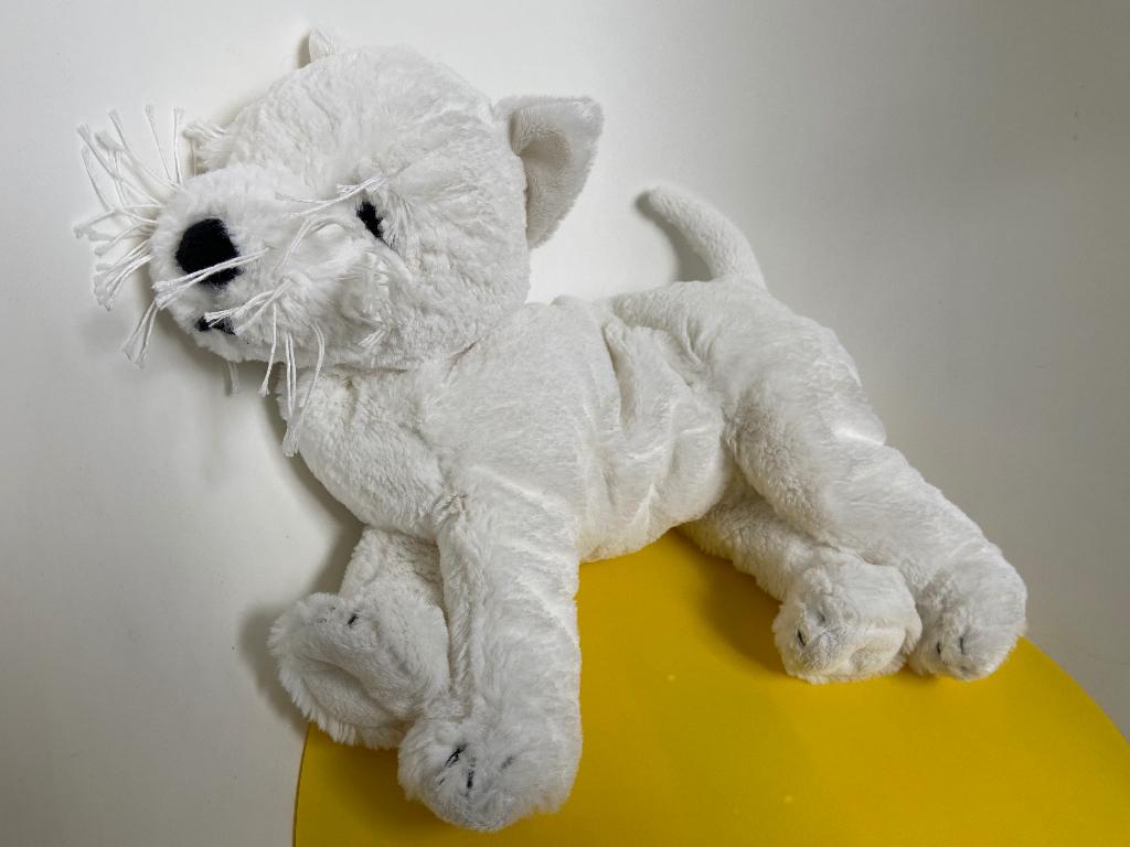 3824 ikea hond wit, Kinderen en Baby's, Speelgoed | Knuffels en Pluche, Ophalen of Verzenden, Hond