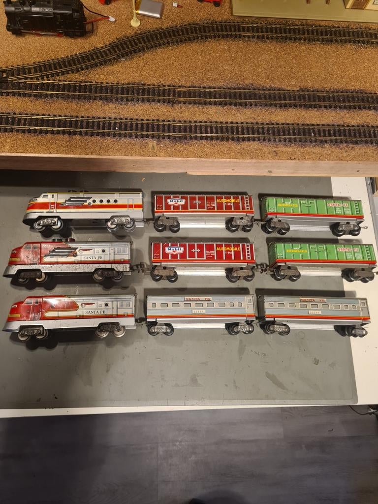 TN Japan Blikken Santa Fe en The Milwaukee Road, Ophalen of Verzenden, Rolsteiger of Kamersteiger, 5 meter of hoger