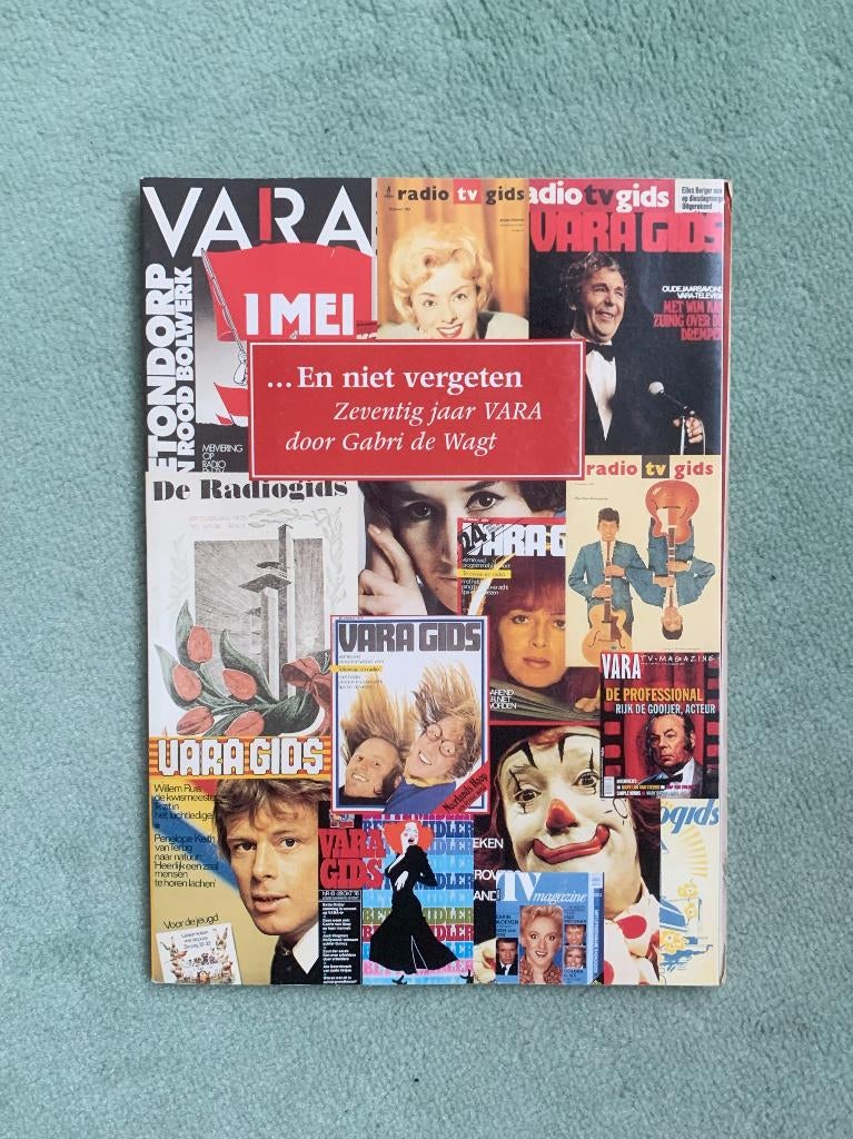 1995 VARA Gids -70 jarig jubileum - Speciale uitgave, Ophalen of Verzenden, Zo goed als nieuw, Tv, Gebruiksvoorwerp