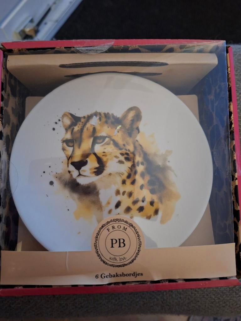 6 Nieuwe Gebaksbordjes met Cheetah Print, Keramiek, Nieuw, Ophalen of Verzenden, Bord(en)