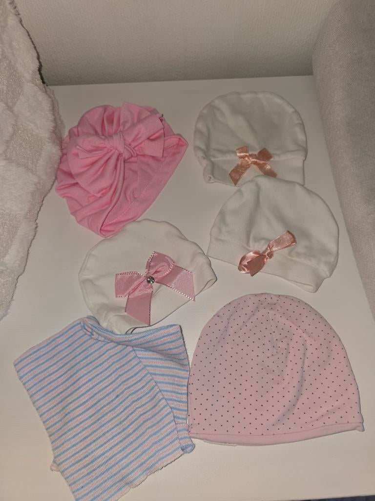 Baby mutsjes, Kinderen en Baby's, Babykleding | Mutsen, Sjaals en Wanten, Maat 50, Meisje, H&M, Ophalen of Verzenden