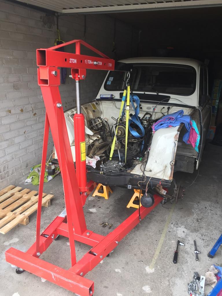 Te huur: Motortakel /werkplaatskraan 2 ton, Ophalen, Gebruikt