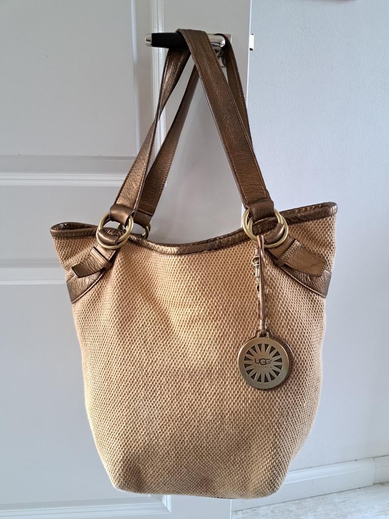 Ugg vintage woven hobo shopper bag met extra portemonnee, Sieraden, Tassen en Uiterlijk, Tassen | Damestassen, Ophalen of Verzenden