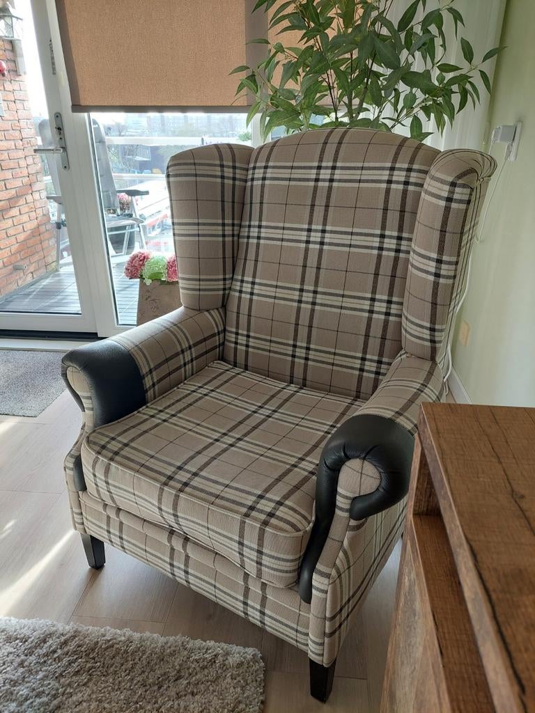 Mooie Oor Fauteuil, Huis en Inrichting, Fauteuils, Ophalen, Zo goed als nieuw, 75 tot 100 cm, 50 tot 75 cm