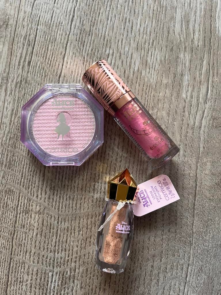 Essence NIEUW, Ophalen of Verzenden, Nieuw, Overige kleuren, Gehele gezicht