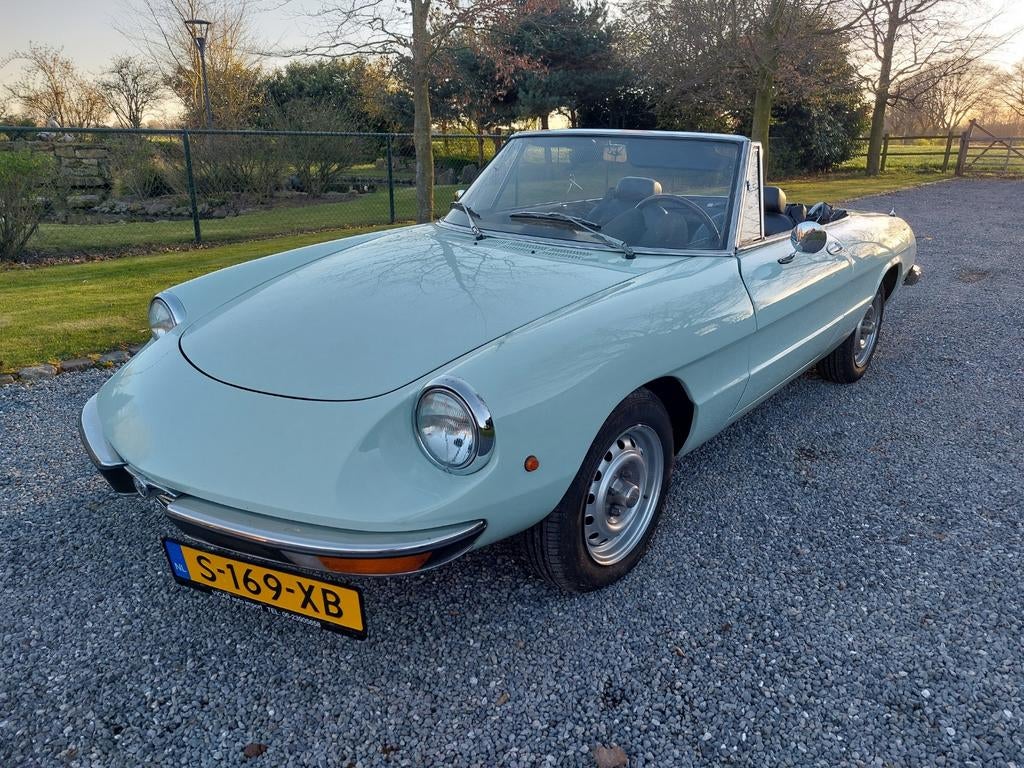 Alfa Spider Coda Tronca 2.0 veloce. Belastingvrij!, Achterwielaandrijving, Zwart, 4 cilinders, Cabriolet
