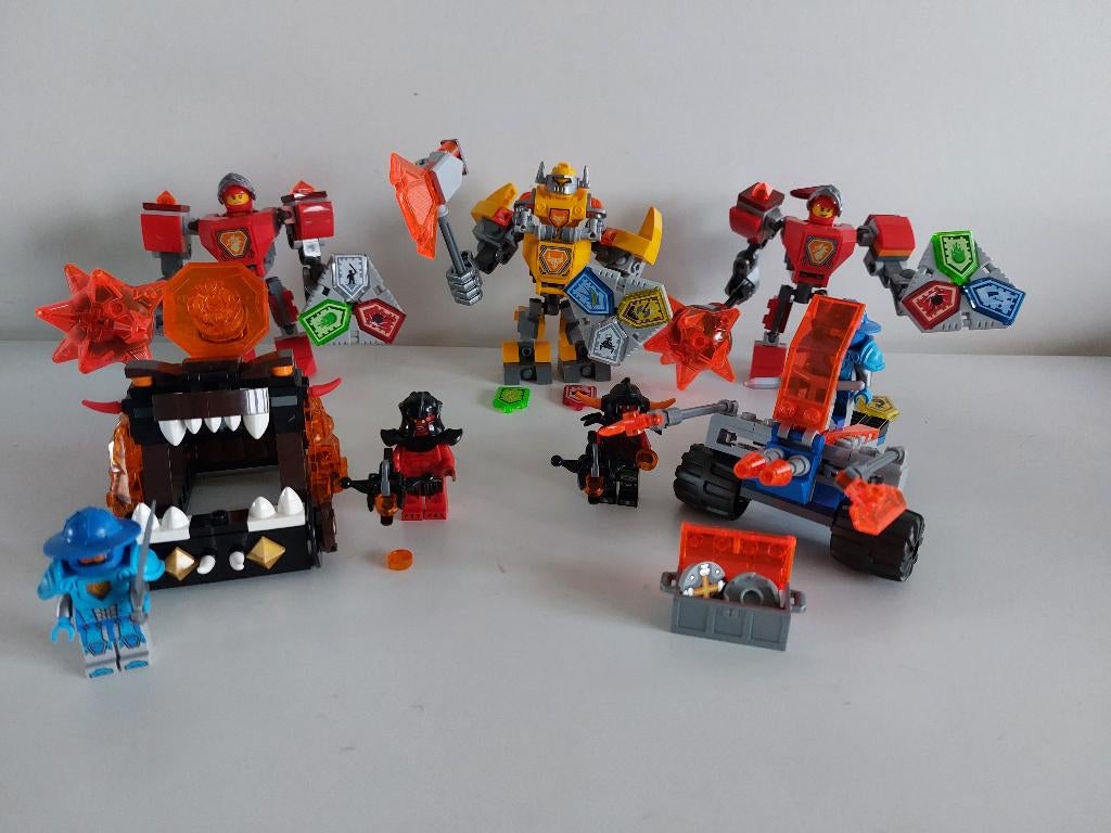 Lego Nexo Knights - 5 complete set, Overige thema's, Lego, Compleet, Ophalen of Verzenden