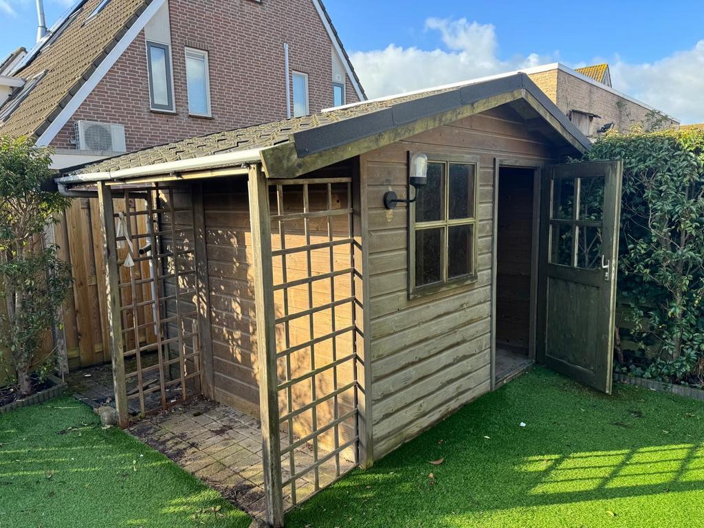 Houten schuur/tuinhuisje al gedemonteerd, Ophalen, 250 tot 500 cm, Schuur, 1 raam