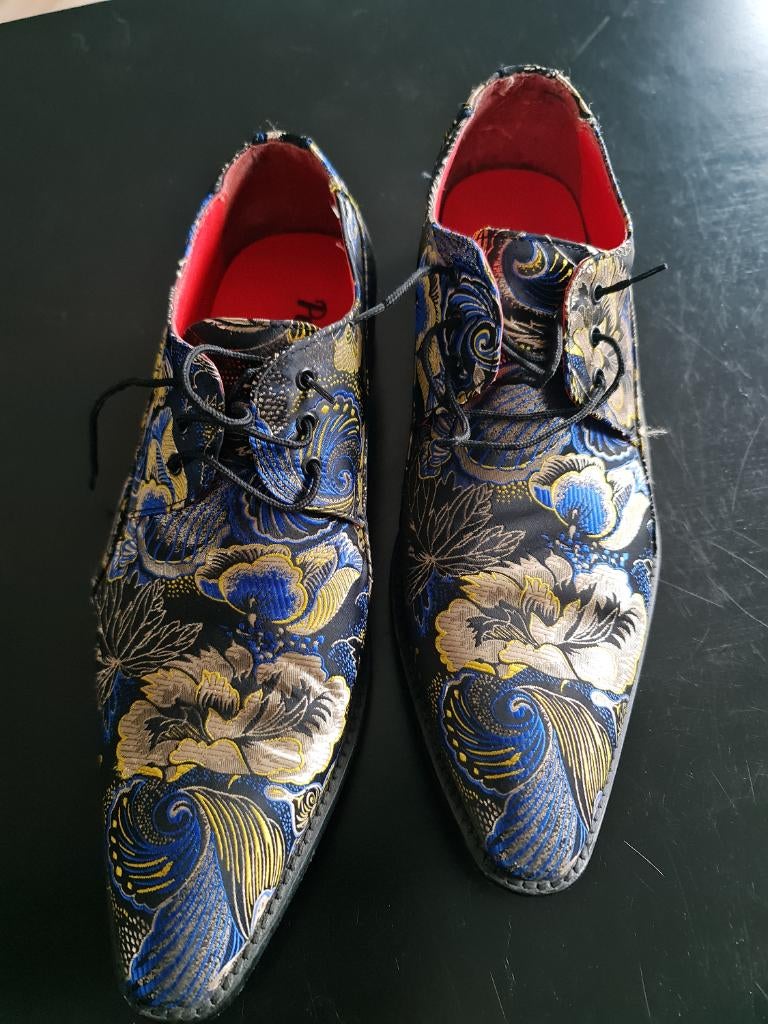 Schoenen, Overige kleuren, Ophalen of Verzenden, Zo goed als nieuw, Veterschoenen