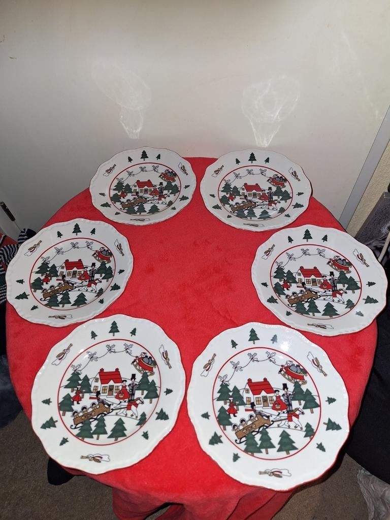 Kerst Mason's Christmas Village Dessert Ontbijt Bord  ., Huis en Inrichting, Keuken | Servies, Ophalen of Verzenden, Zo goed als nieuw