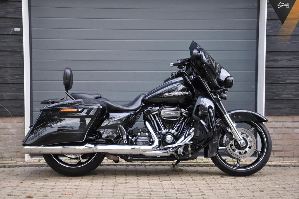 Harley Davidson 114 FLHXSE Street Glide CVO 5HD, Motoren, Motoren | Harley-Davidson, Bedrijf, Cruise Control, Meer dan 35 kW, Toermotor