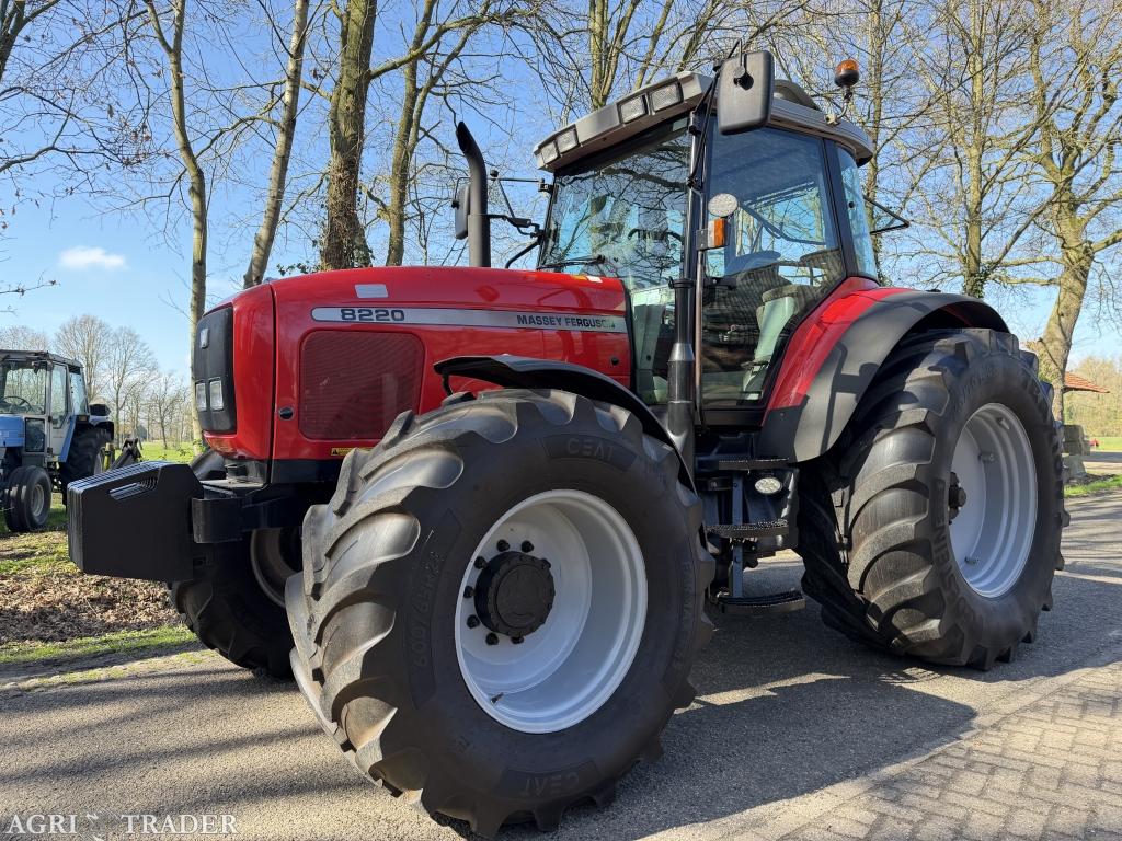 Massey Ferguson 8220, Zakelijke goederen, Agrarisch | Tractoren, Niet opgegeven, -, Niet opgegeven