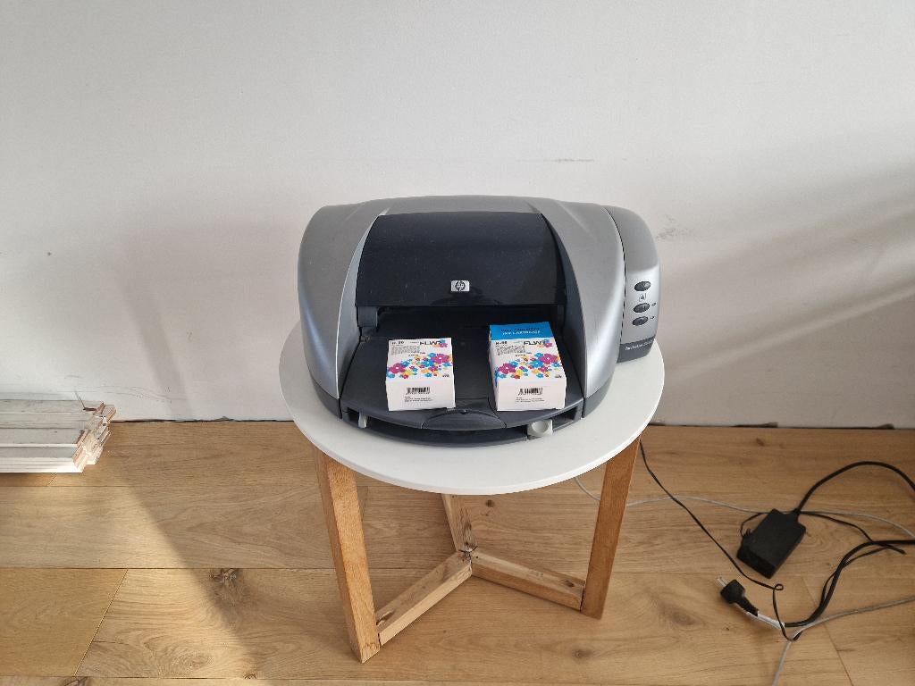 HP deskjet 5550 kleuren printer, Computers en Software, Ophalen, Gebruikt, Kleur printen, Printer