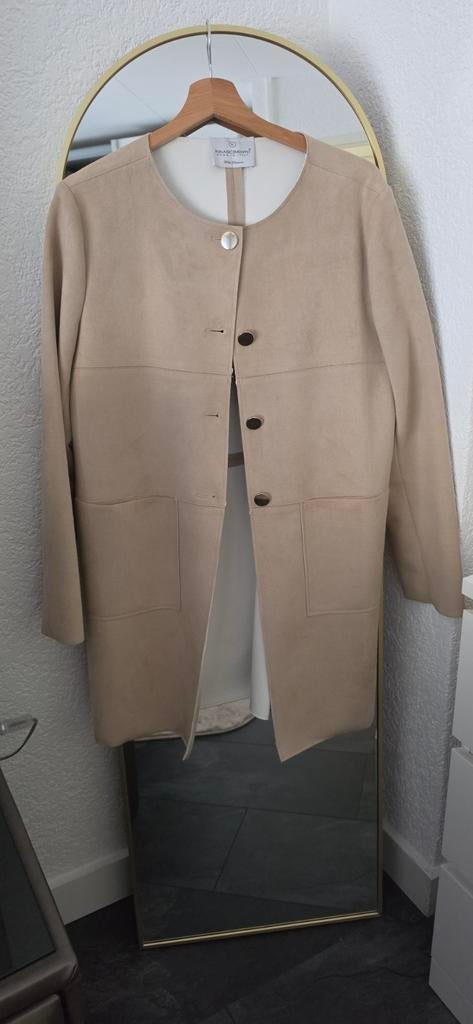 Rinascimento jasje beige, Ophalen of Verzenden, Zo goed als nieuw, Maat 42/44 (L), Beige