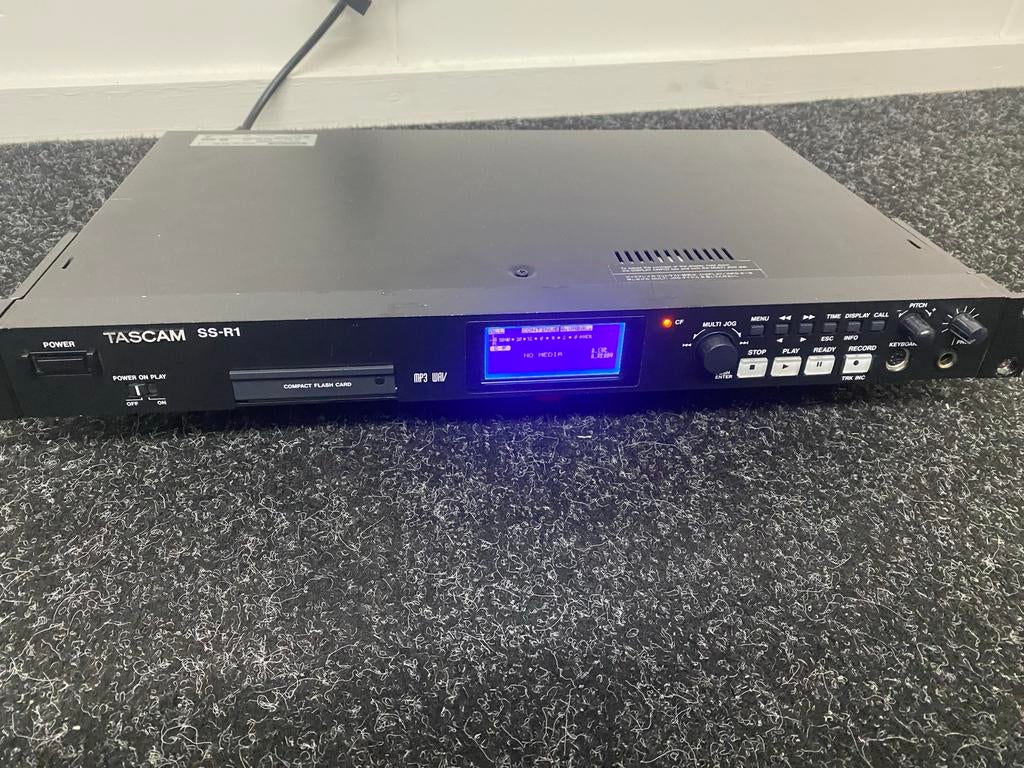 Tascam SS-R1 Solid State Recorder, Ophalen of Verzenden, Gebruikt, Audio