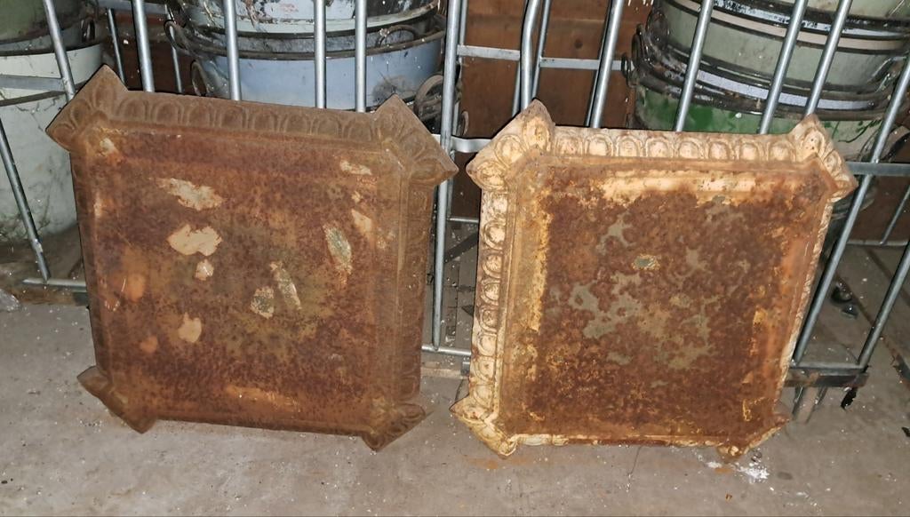 Gietijzeren roosters decoratie, Ophalen