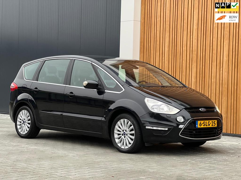 Ford S-Max 1.6 Ecoboost Platinum 7p. Pano Navi Lmv, Auto's, Voorwielaandrijving, Gebruikt, Zwart, 4 cilinders
