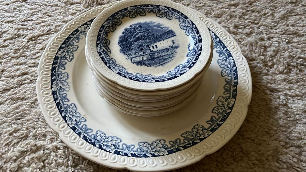 Gebakstel Maastricht Boerenhoeve, Huis en Inrichting, Keuken | Servies, Ophalen, Gebruikt, Bord(en), Overige stijlen