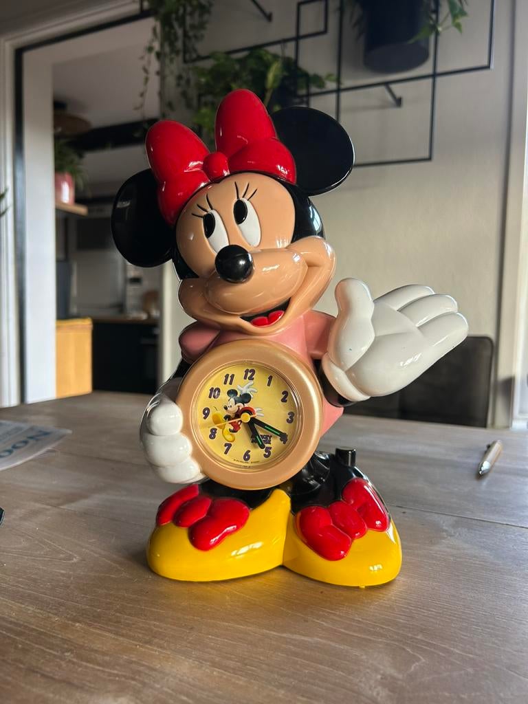 Vintage minnie mouse wekker, Ophalen, Mickey Mouse, Zo goed als nieuw, Beeldje of Figuurtje