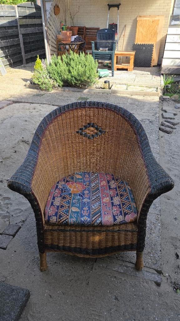 Vintage rotan stoel, Huis en Inrichting, Stoelen, Ophalen, Gebruikt, Bruin, Riet of Rotan
