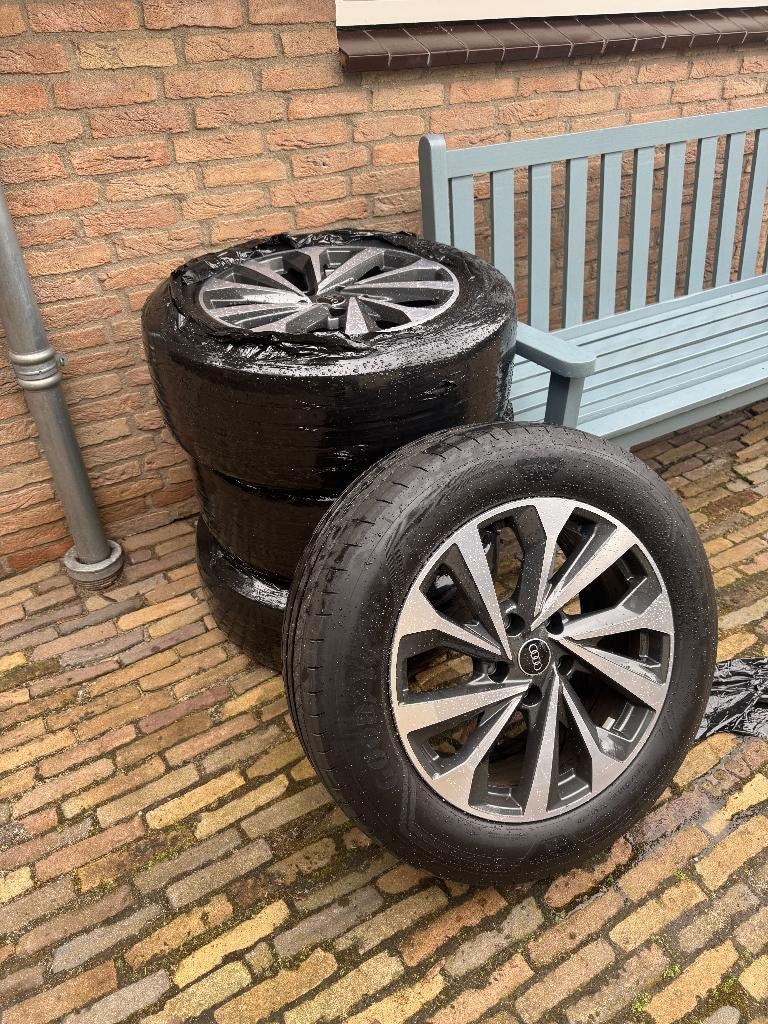 Setje velgen met banden Audi Q6, Gebruikt, Banden en Velgen, 235 mm, Personenwagen