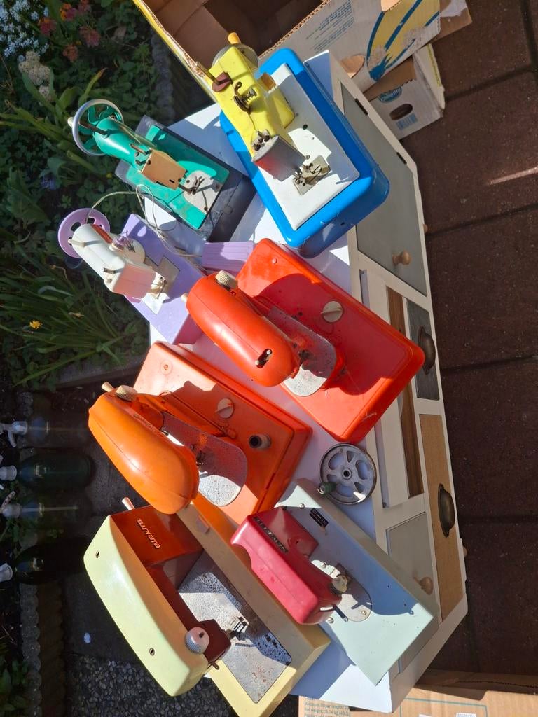 Vintage Naaimachines Collectie - Diverse Merken, Hobby en Vrije tijd, Naaimachines en Toebehoren, Ophalen, Gebruikt, Naaimachine