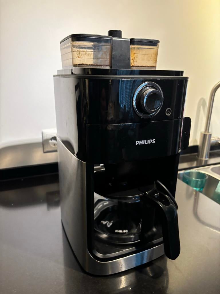 Philips Koffiezetapparaat, Afneembaar waterreservoir, Gebruikt, 10 kopjes of meer, Koffiemachine