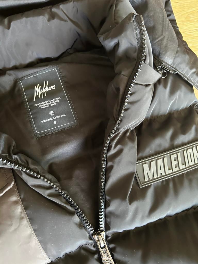 Malelions bodywarmer met afneembare capuchon, Ophalen of Verzenden, Gedragen, Maat 48/50 (M), Zwart