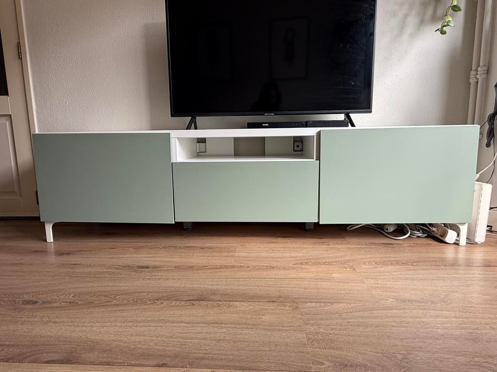 Besta TV meubel, Huis en Inrichting, Kasten | Televisiemeubels, Gebruikt, Minder dan 100 cm, 150 tot 200 cm, 25 tot 50 cm, Ophalen