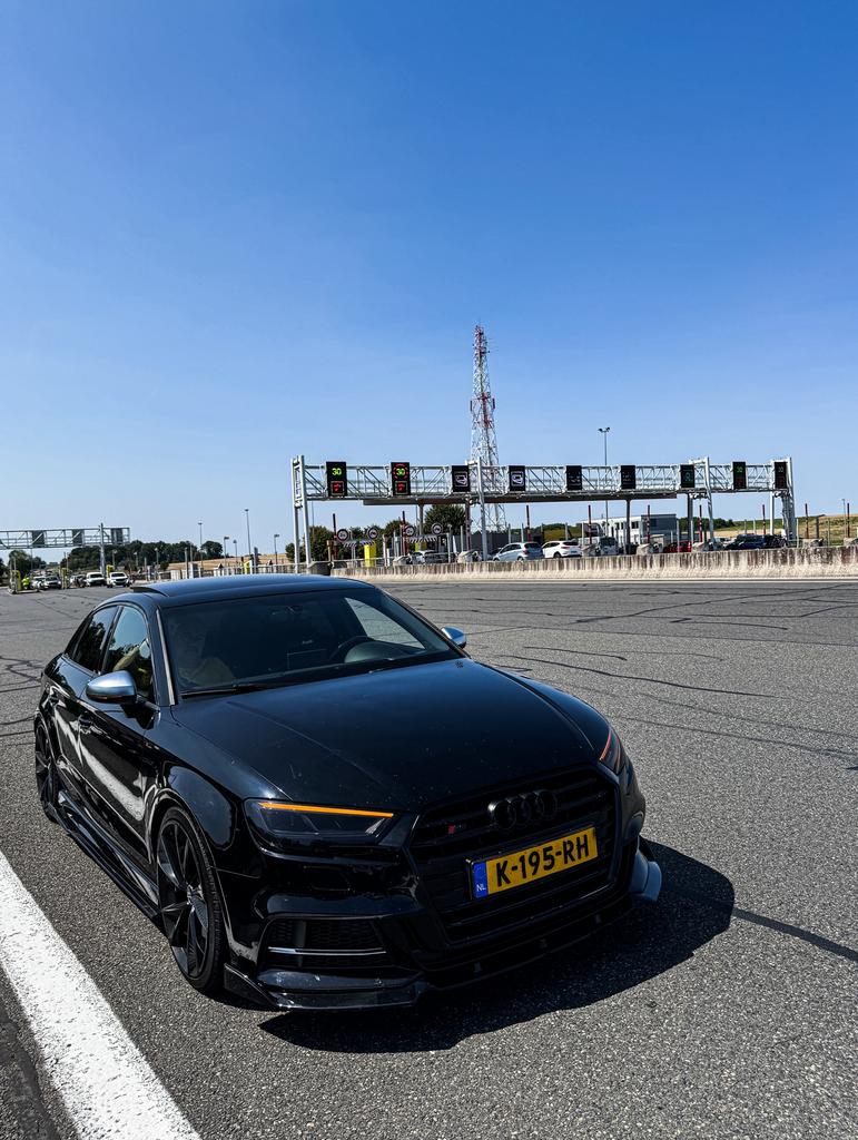 Audi 2015 Zwart, Auto's, 1402 kg, Zwart, Particulier, 170 pk