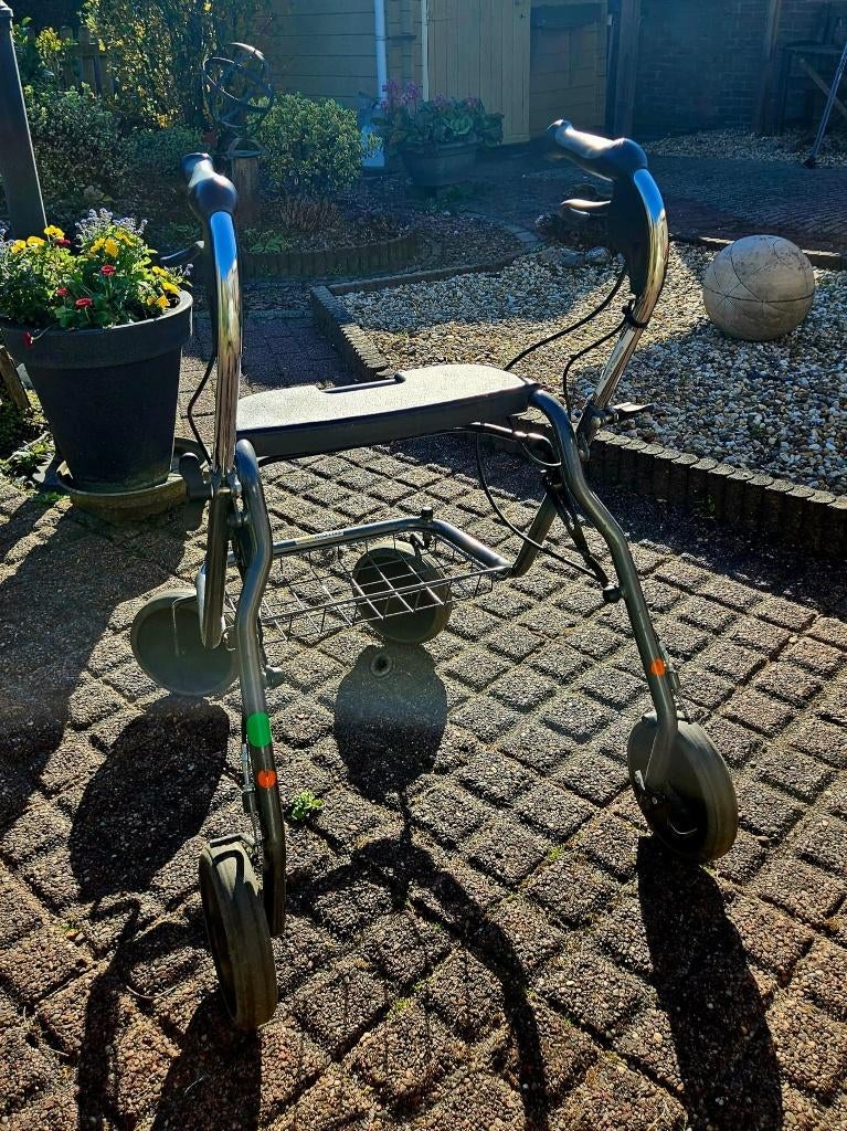 Parkinson rollator, Diversen, Ophalen, Opvouwbaar, Gebruikt