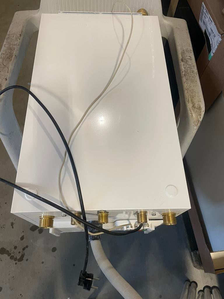 Bosch 28 HRC HR-combiketel, Doe-het-zelf en Verbouw, Geisers en Boilers, Ophalen, 20 tot 100 liter, Aardgas, Boiler