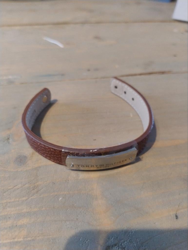 Tommy Hilfiger Bruine Leren Armband Heren 2015, Sieraden, Tassen en Uiterlijk, Armbanden, Ophalen of Verzenden, Zo goed als nieuw