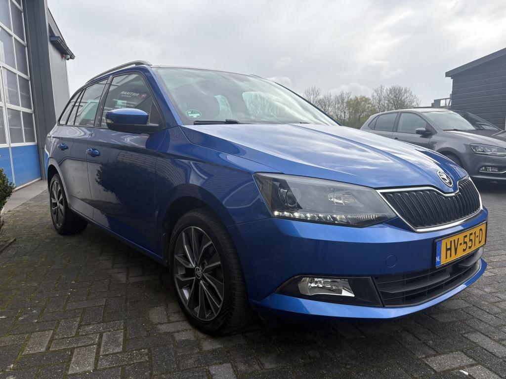 Skoda Fabia Combi 1.2 TSI Edition PANO-TREKHAAk-PARK SENSOR, 21 km/l, Euro 6, 4 cilinders, Blauw