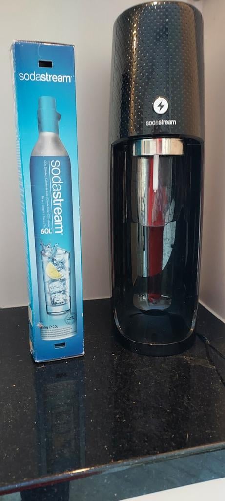 Sodastream bruiswatermachine met twee cilinders, Ophalen of Verzenden, Nieuw