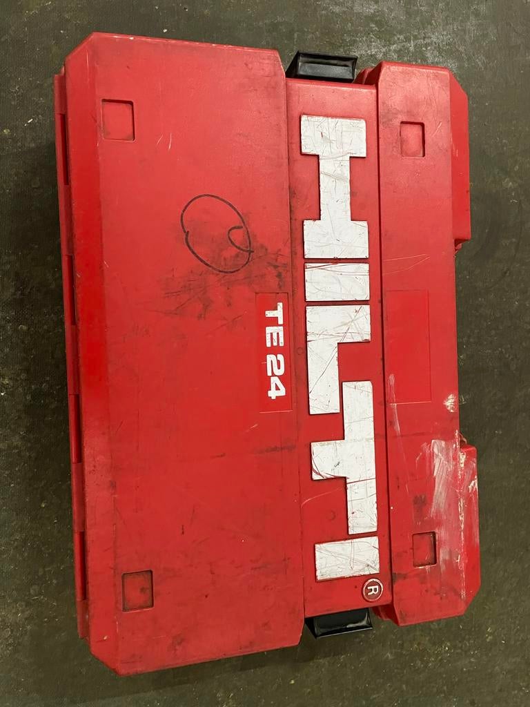 Hilti TE24 boormachine / boorhamer, Ophalen, Boor- en/of Breekhamer, Variabele snelheid, Gebruikt