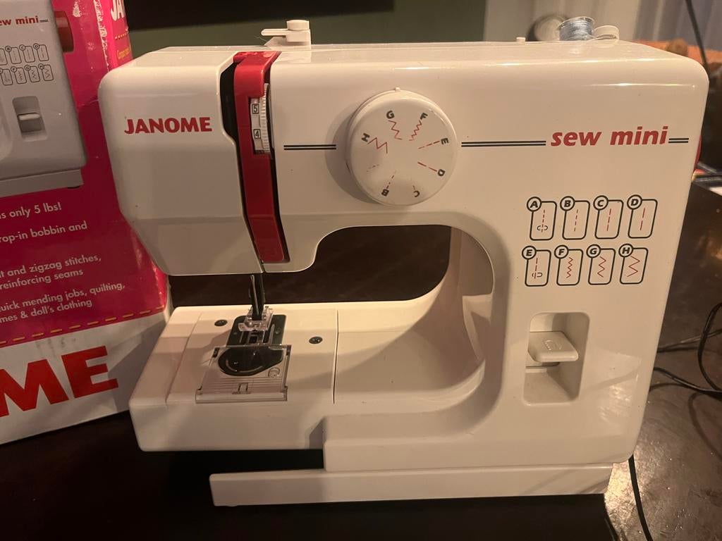 Janome Sew Mini naaimachine, kinder naaimachine, Hobby en Vrije tijd, Ophalen of Verzenden, Gebruikt, Naaimachine, Janome