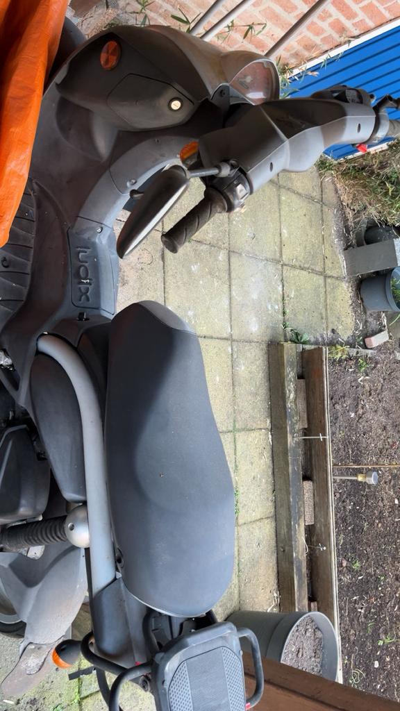 Peugot ludix SNEL WEG ( STAAT IN DE WEG), Ophalen of Verzenden, Zo goed als nieuw, Benzine, Overige modellen