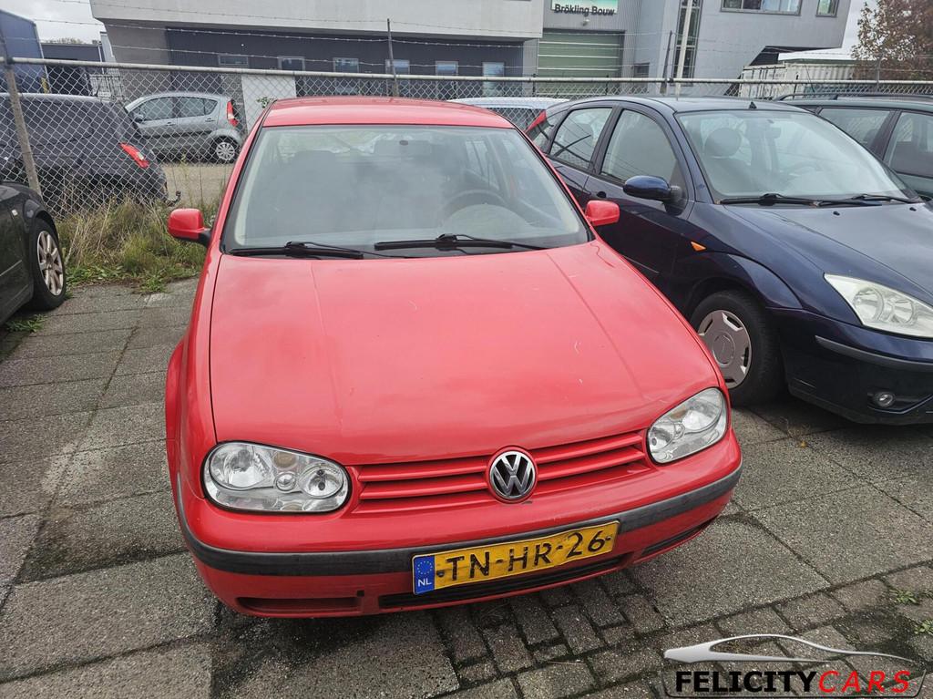 Volkswagen Golf 1.6 en 10x andere inruilkoopjes, Auto's, Volkswagen, 101 pk, 4 cilinders, 49 €/maand, Handgeschakeld