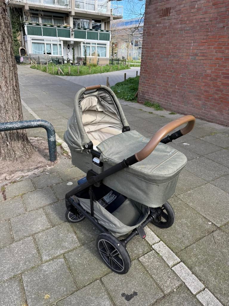 Nuna mixx next set kinderwagen met reiswieg en  buggy, Gebruikt, Combiwagen, Verstelbare duwstang, Ophalen