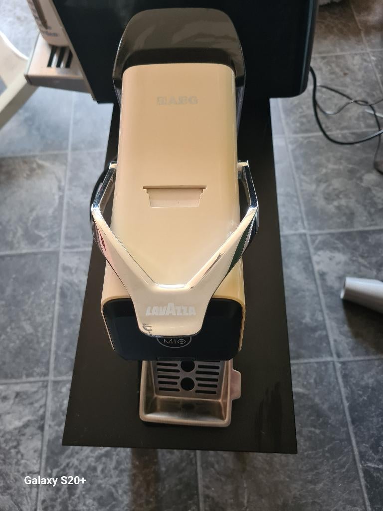 Lavazza Amodo Mio koffiemachine., Gebruikt, Koffiemachine, Ophalen of Verzenden, 2 tot 4 kopjes