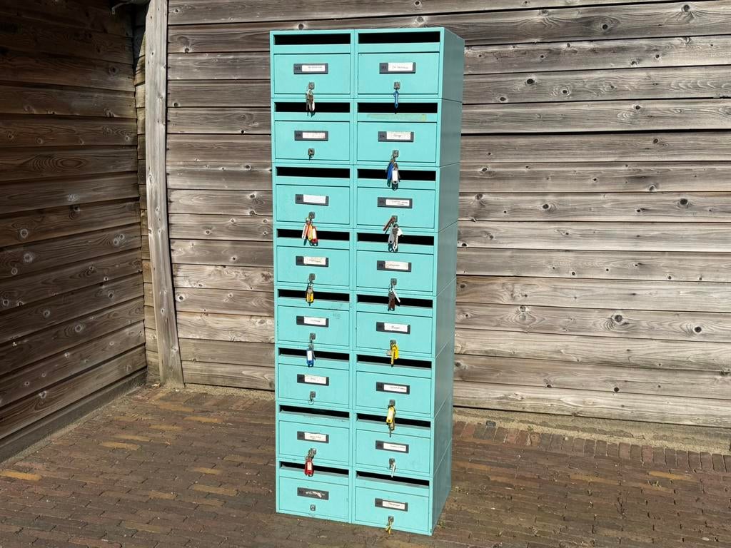 Jaren 70 brievenbus stalen kast, vintage, Ophalen, Zo goed als nieuw, 25 tot 50 cm, 150 tot 200 cm