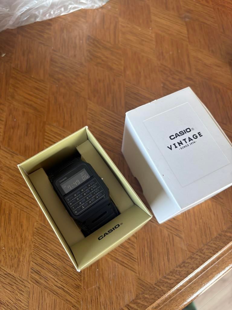 Nieuw! Casio Vintage Rekenmachine Horloge, Casio, Kunststof, Polshorloge, Nieuw