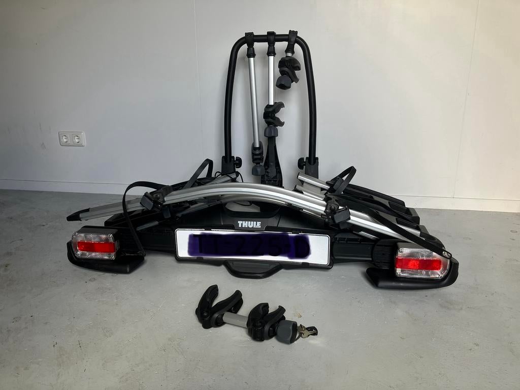 Thule fietsendrager 4 fietsen Velocompact 927, Ophalen, 3 fietsen of meer, Gebruikt, Trekhaakdrager