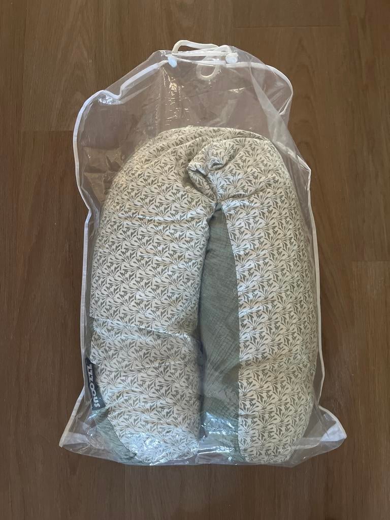 Snoozzz voedingskussen met hoes - Zo goed als nieuw, Ophalen of Verzenden, Zo goed als nieuw