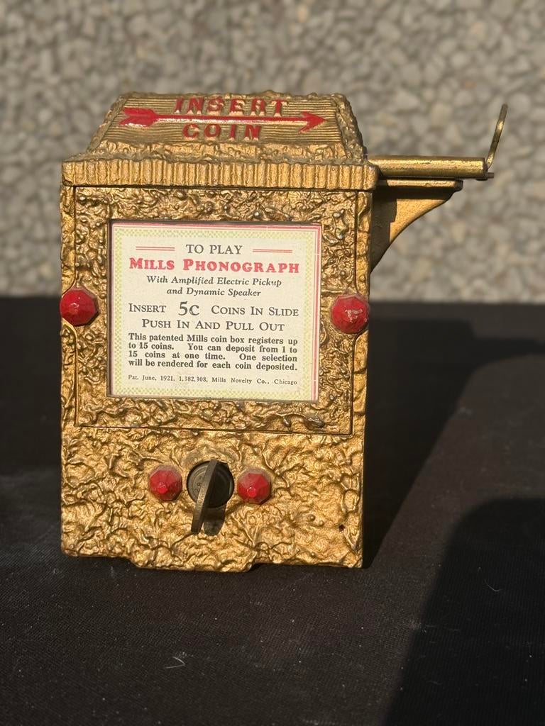 WALLBOX: gold nugget prewar non selective wallbox, Usa, Zo goed als nieuw, Ojc, Onbekend