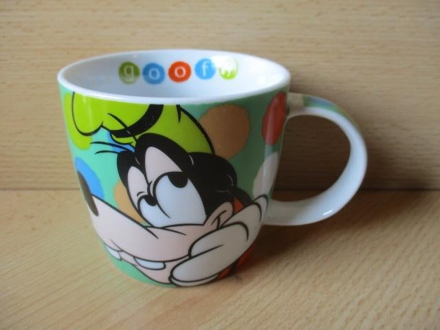 Disney Goofy mok 8cm Churchill serie, Ophalen of Verzenden, Goofy of Pluto, Zo goed als nieuw, Beeldje of Figuurtje