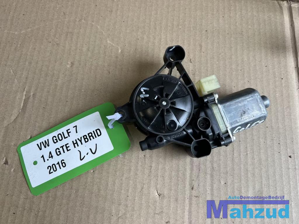 VW GOLF 7 Links voor raam motor raammotor 2012-2021, Gebruikt, Volkswagen, Volkswagen AG, Berliner Ring 2
38440  Wolfsburg, DE