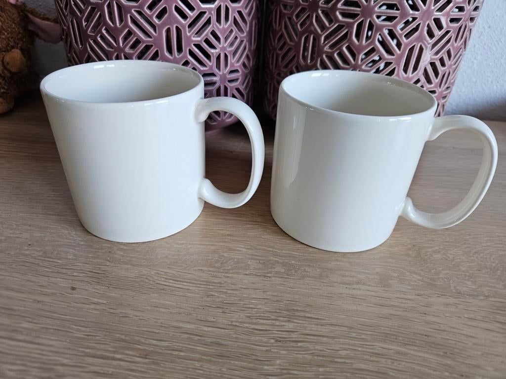 2 x Vintage Wedgwood Queen's Ware mokken/bekers, Ophalen of Verzenden